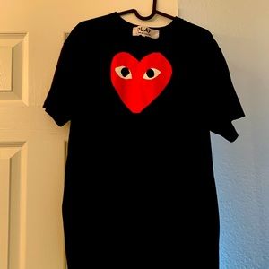 Large Heart Graphic T-Shirt Comme Des Garçons PLAY good condition almost new
